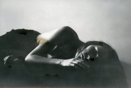 _neither_dead_nor_alive__by_lostoneself-d9q55j9