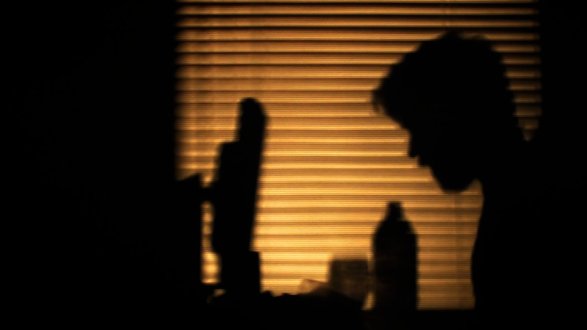 addicted_to_loneliness_by_schreibsessel-db23b5a