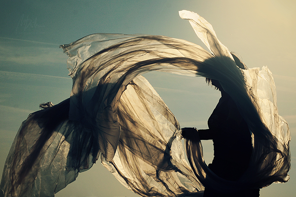 walking_with_a_ghost__by_indiae