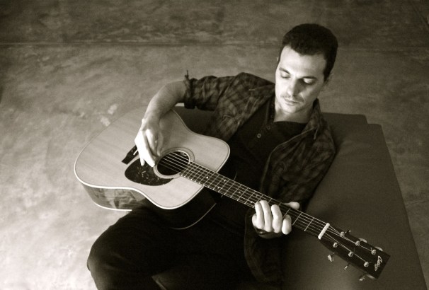 Μανώλης Φάμελλος