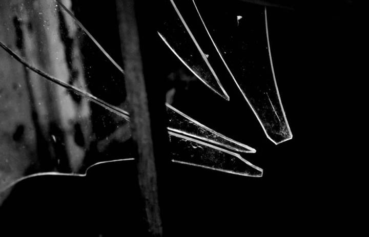 broken_window_by_ketike_d2vt9gz-fullview