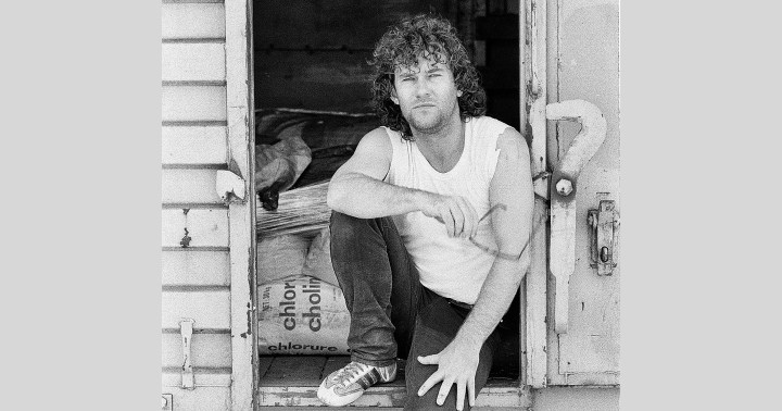 Ο Γλάρος Working Class Man Jimmy Barns